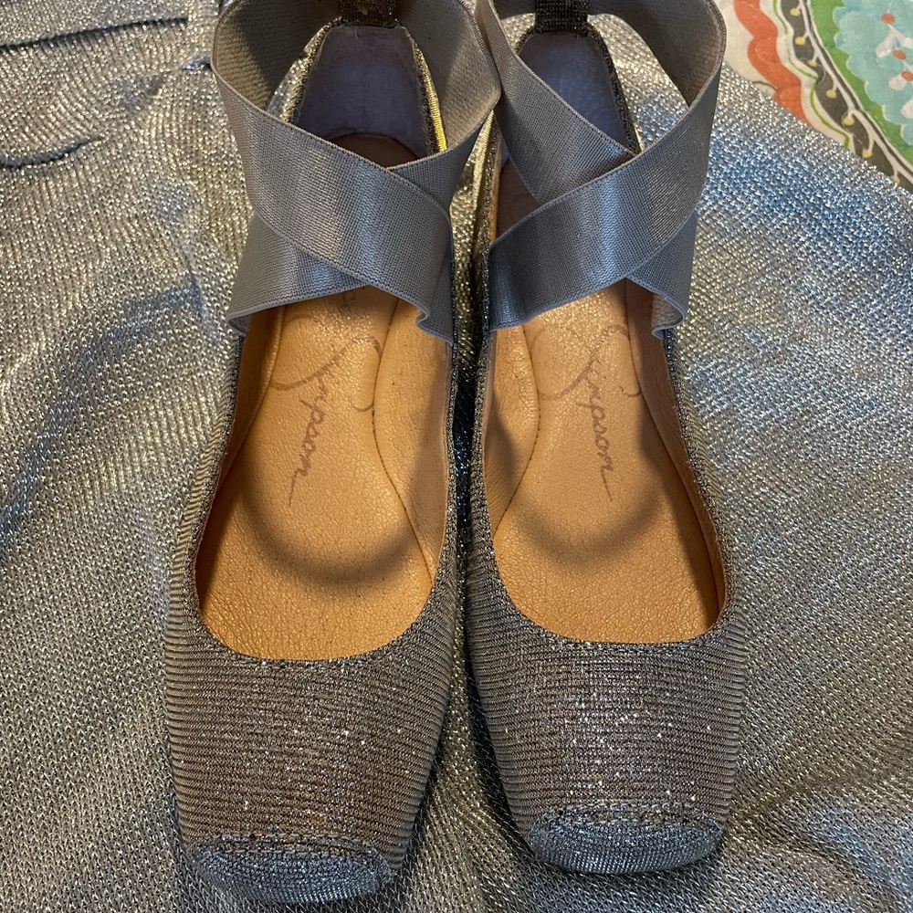 Beautiful Jessica Simpson Ballet flats size 61/2